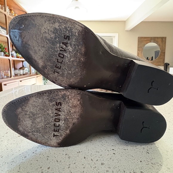 Tecovas The Weston-Chocolate Ostrich - Picture 5 of 10